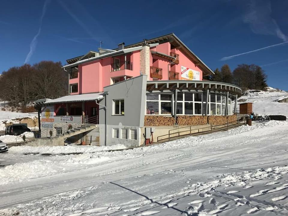 Hotel Sole Del Baldo Brentonico Exterior foto