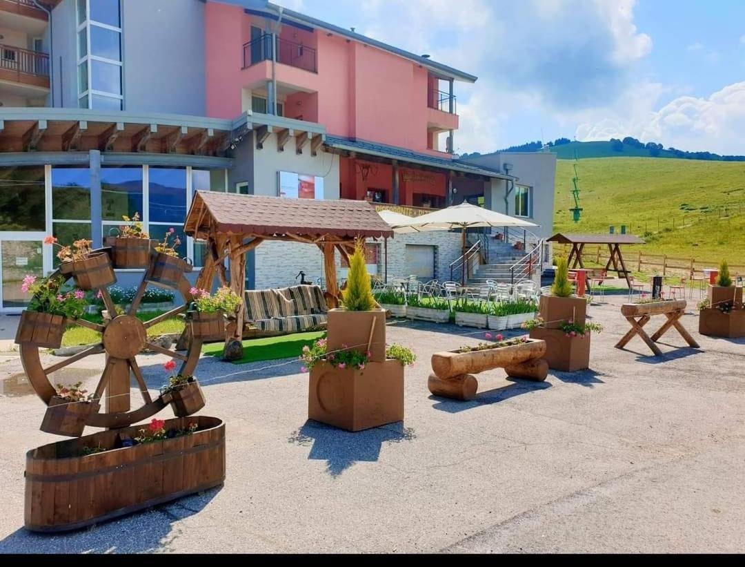 Hotel Sole Del Baldo Brentonico Exterior foto